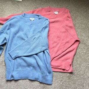 AERIE 2 pack sweaters M & L